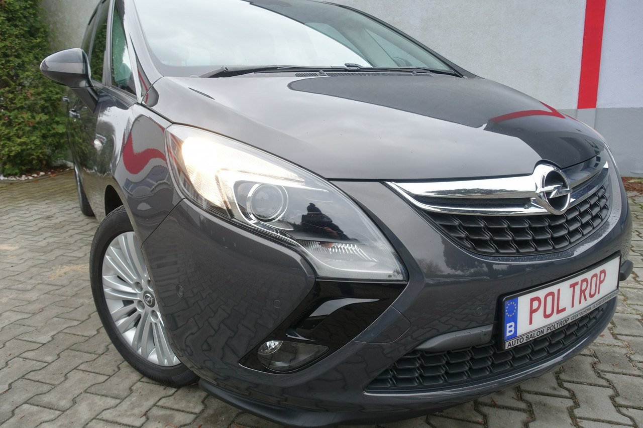 Poltrop Plus  Opel Zafira 1.4 2015r 47 900zł Częstochowa