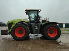 Claas xerion 4500
