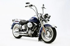 Harley-Davidson Softail Deluxe cruiser/chopper 1.4