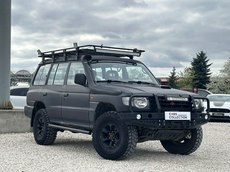 Mitsubishi Pajero Wypiaskowana i zabezpieczona ram 2.8  