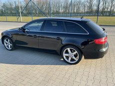 Audi A4  2  