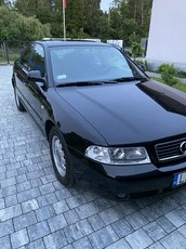 Audi A4  1.8  