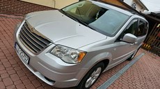 Chrysler Grand Voyager 2.8CRD 187KM Automat 7-osobowy S 2.8  