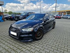 Audi A3  2  
