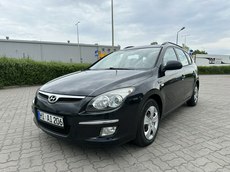 Hyundai i30  1.6  
