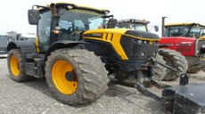 JCB fastrac 4220