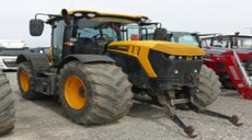 JCB fastrac 4220